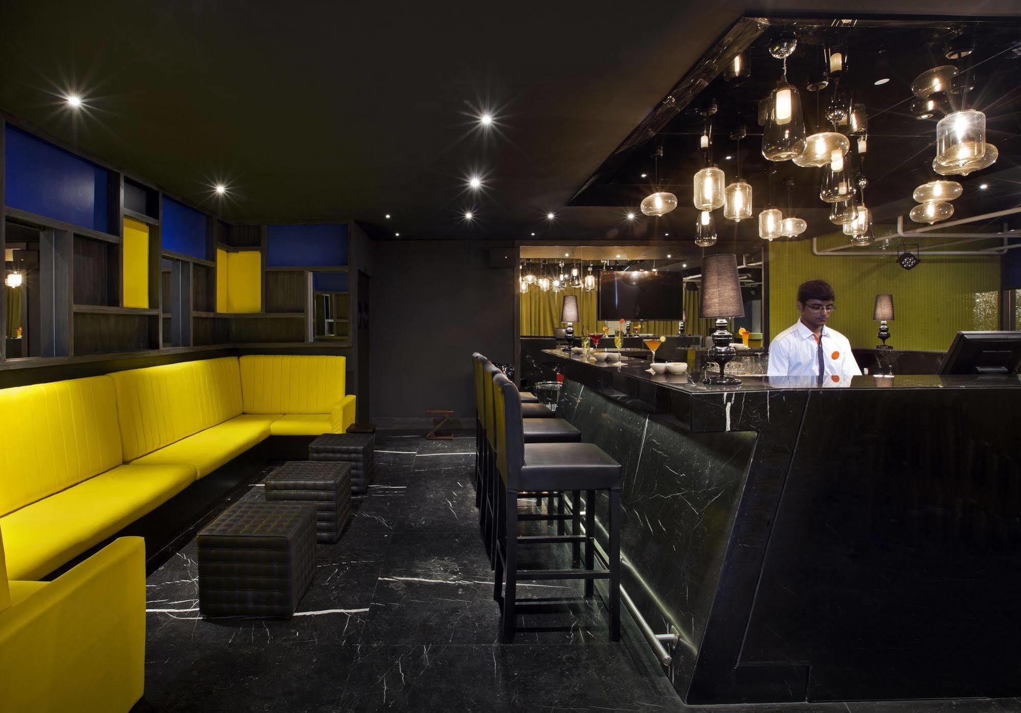 Zone By The Park Coimbatore Exterior foto